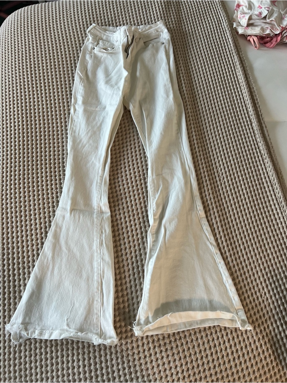 SHEIN Cream Flare Jeans with Raw Hem